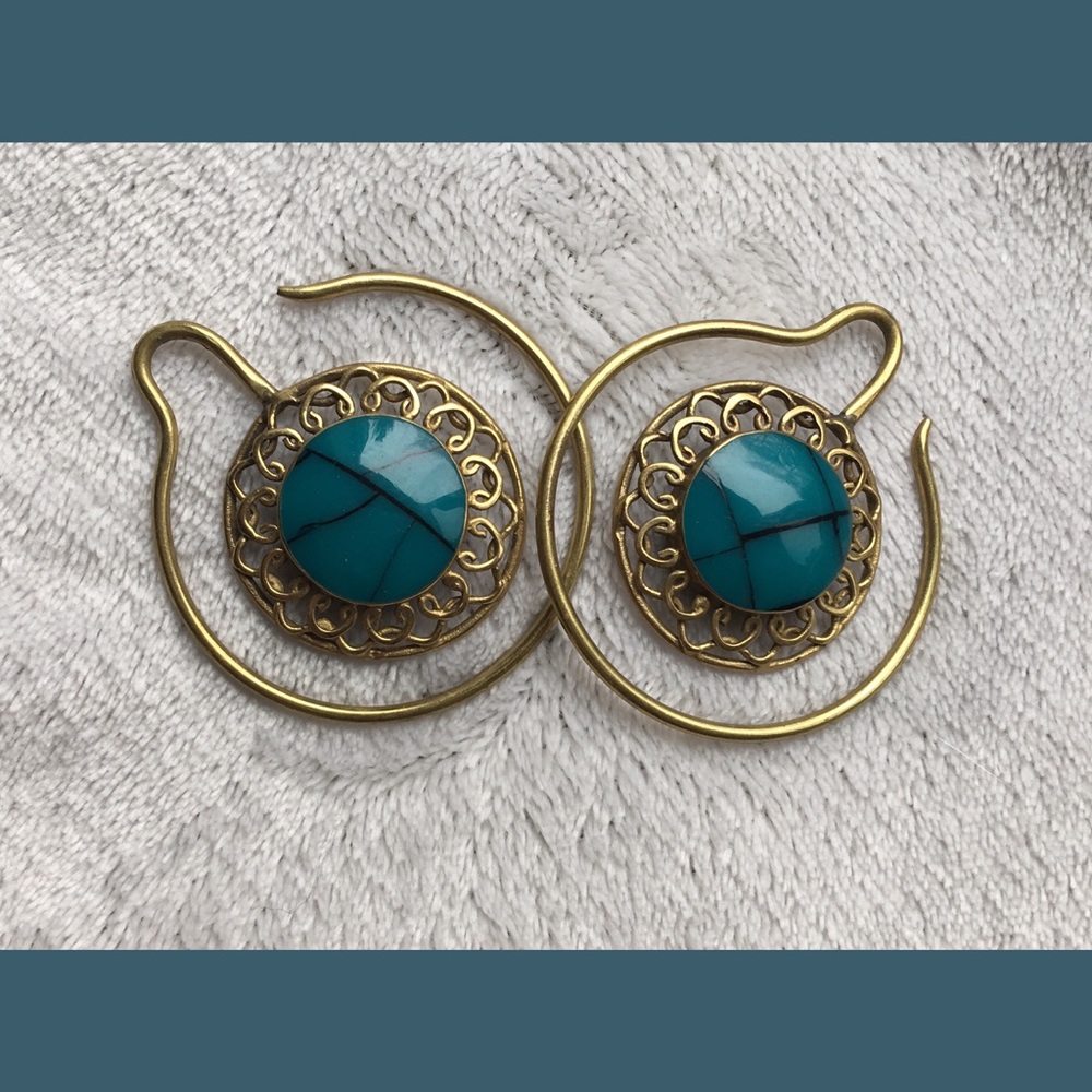 🦋Brass hoops earrings🦄